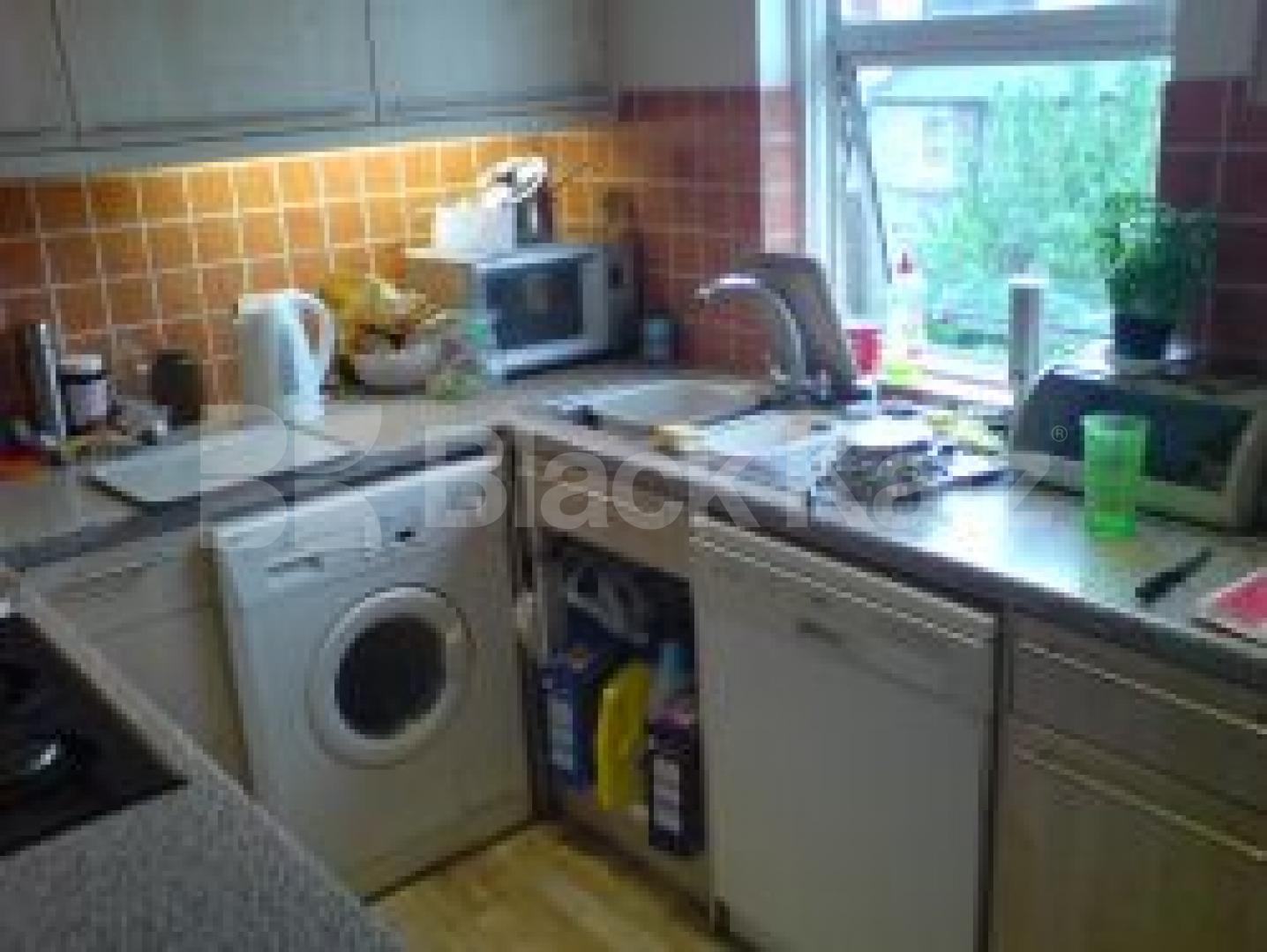 			New Instruction, 3 Bedroom, 1 bath, 1 reception Flat			 York Way, CAMDEN BORDERS